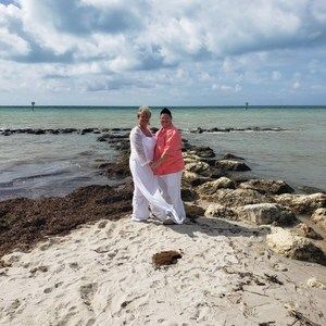 Meet your Posher, Dawn